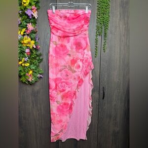 b💙2/$40💙NWOT Shein Floral Pink Strapless Dress Size Medium